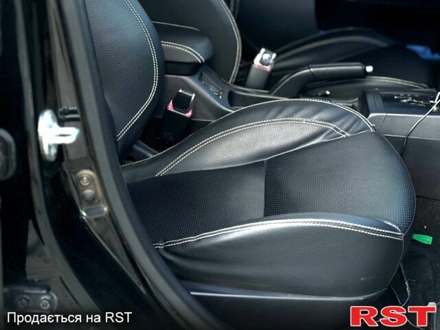 Чорний Міцубісі Lancer, об'ємом двигуна 2 л та пробігом 205 тис. км за 6500 $, фото 7 на Automoto.ua