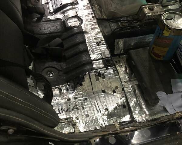 Чорний Міцубісі Lancer, об'ємом двигуна 1.59 л та пробігом 179 тис. км за 4980 $, фото 20 на Automoto.ua