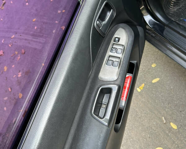 Чорний Міцубісі Lancer, об'ємом двигуна 1.58 л та пробігом 234 тис. км за 3800 $, фото 12 на Automoto.ua