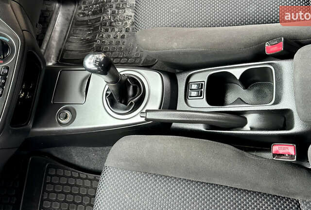 Черный Мицубиси Лансер, объемом двигателя 1.6 л и пробегом 216 тыс. км за 4990 $, фото 20 на Automoto.ua