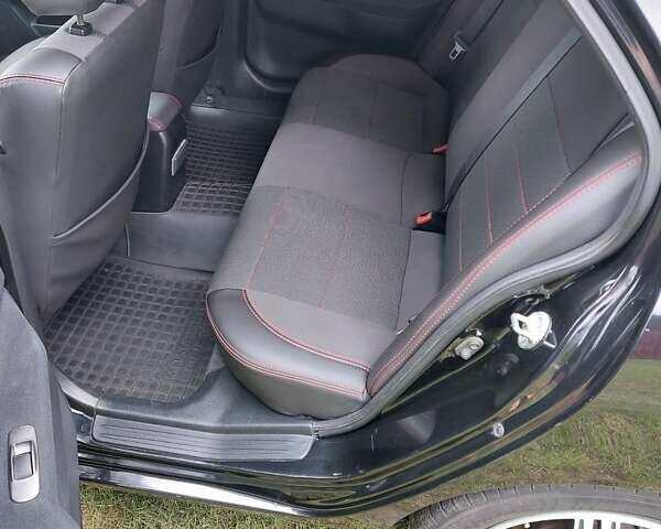 Черный Мицубиси Лансер, объемом двигателя 1.6 л и пробегом 210 тыс. км за 5500 $, фото 2 на Automoto.ua