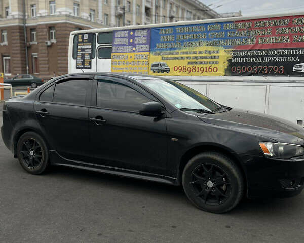 Черный Мицубиси Лансер, объемом двигателя 1.5 л и пробегом 300 тыс. км за 5800 $, фото 2 на Automoto.ua
