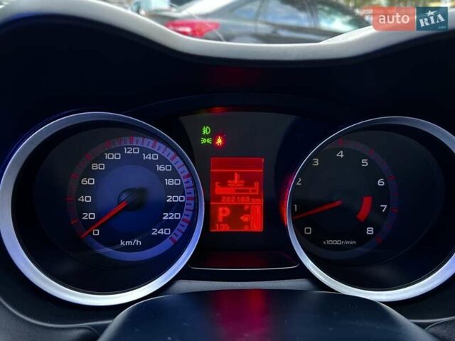 Черный Мицубиси Лансер, объемом двигателя 2 л и пробегом 222 тыс. км за 6000 $, фото 6 на Automoto.ua