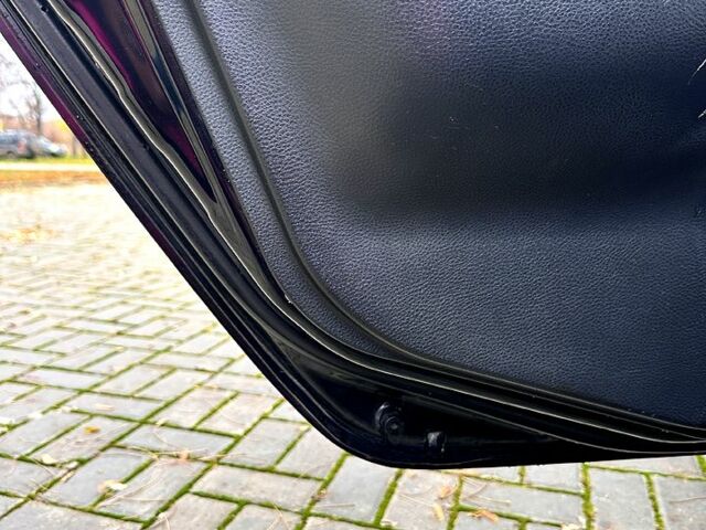 Черный Мицубиси Лансер, объемом двигателя 1.6 л и пробегом 185 тыс. км за 5500 $, фото 9 на Automoto.ua