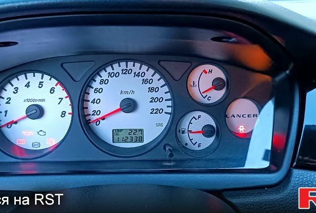 Черный Мицубиси Лансер, объемом двигателя 1.6 л и пробегом 117 тыс. км за 4650 $, фото 10 на Automoto.ua