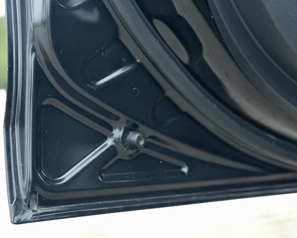 Чорний Міцубісі Lancer, об'ємом двигуна 1.5 л та пробігом 111 тис. км за 6999 $, фото 35 на Automoto.ua