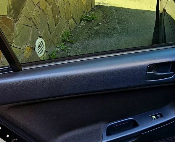 Чорний Міцубісі Lancer, об'ємом двигуна 1.5 л та пробігом 205 тис. км за 6300 $, фото 5 на Automoto.ua