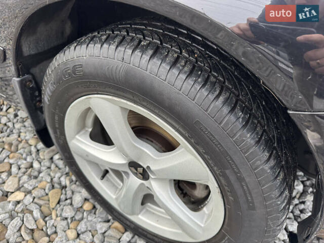 Черный Мицубиси Лансер, объемом двигателя 1.58 л и пробегом 202 тыс. км за 4100 $, фото 21 на Automoto.ua