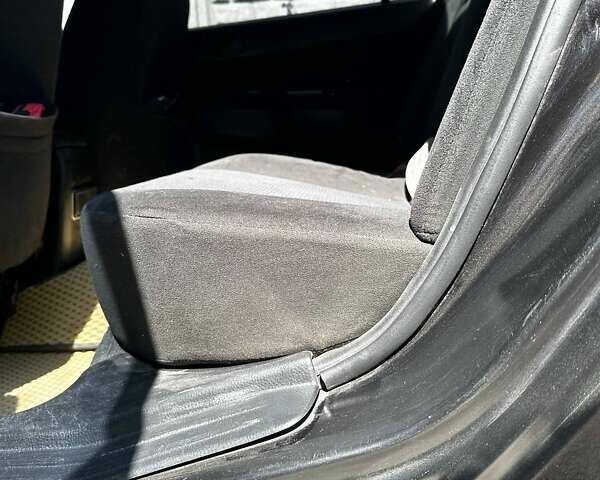 Чорний Міцубісі Lancer, об'ємом двигуна 1.6 л та пробігом 294 тис. км за 6500 $, фото 9 на Automoto.ua