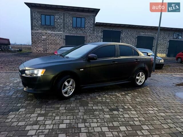 Чорний Міцубісі Lancer, об'ємом двигуна 1.5 л та пробігом 300 тис. км за 5500 $, фото 1 на Automoto.ua
