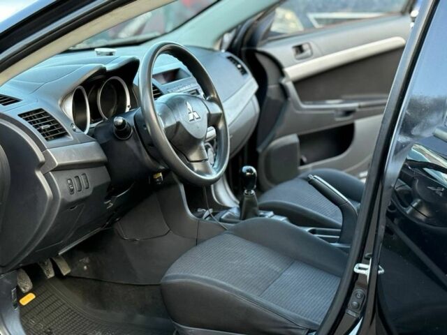 Чорний Міцубісі Lancer, об'ємом двигуна 1.5 л та пробігом 220 тис. км за 4600 $, фото 10 на Automoto.ua