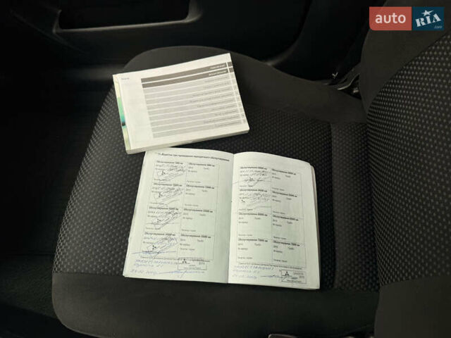 Чорний Міцубісі Lancer, об'ємом двигуна 1.6 л та пробігом 265 тис. км за 4700 $, фото 21 на Automoto.ua