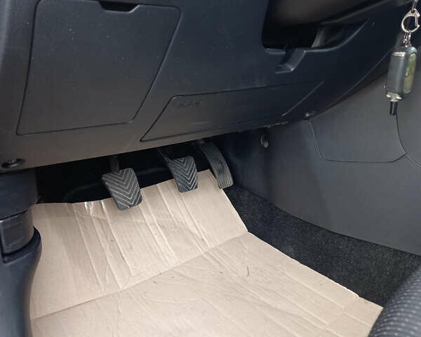 Чорний Міцубісі Lancer, об'ємом двигуна 1.5 л та пробігом 160 тис. км за 5850 $, фото 14 на Automoto.ua