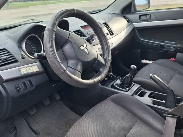 Мицубиси Лансер 2008 в Терновке на Automoto.ua Черный Мицубиси Лансер, объемом двигателя 1.6 л и пробегом 111 тыс. км за 6500 $, фото 5 на Automoto.ua