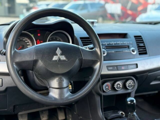Чорний Міцубісі Lancer, об'ємом двигуна 1.5 л та пробігом 220 тис. км за 4600 $, фото 13 на Automoto.ua