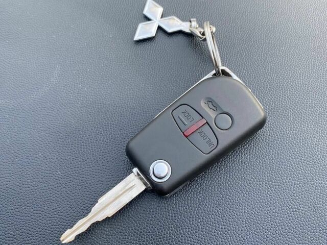 Мицубиси Лансер 2008 в Ичне на Automoto.ua Черный Мицубиси Лансер, объемом двигателя 2 л и пробегом 237 тыс. км за 7500 $, фото 10 на Automoto.ua