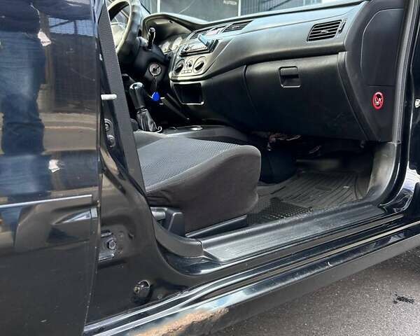 Чорний Міцубісі Lancer, об'ємом двигуна 1.6 л та пробігом 310 тис. км за 3500 $, фото 16 на Automoto.ua