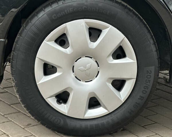 Чорний Міцубісі Lancer, об'ємом двигуна 1.5 л та пробігом 111 тис. км за 6999 $, фото 14 на Automoto.ua