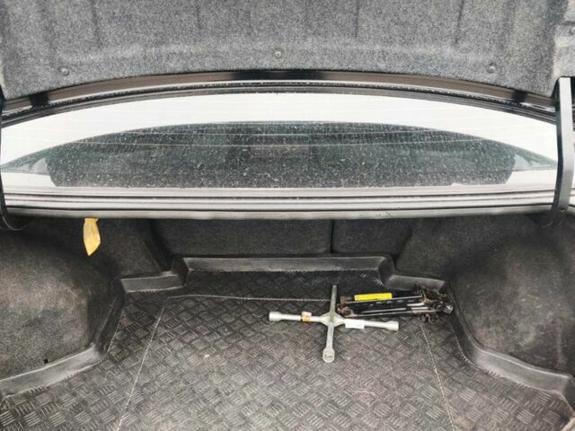Чорний Міцубісі Lancer, об'ємом двигуна 1.6 л та пробігом 257 тис. км за 4200 $, фото 5 на Automoto.ua
