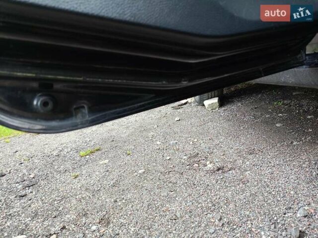 Мицубиси Лансер 2008 в Львове на Automoto.ua Черный Мицубиси Лансер, объемом двигателя 1.58 л и пробегом 200 тыс. км за 5200 $, фото 141 на Automoto.ua