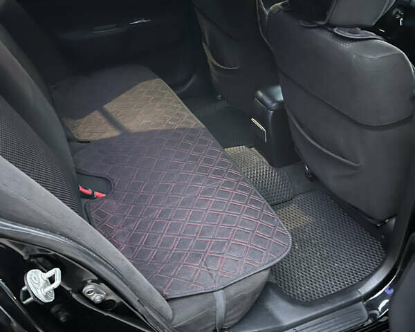 Чорний Міцубісі Lancer, об'ємом двигуна 1.6 л та пробігом 277 тис. км за 3900 $, фото 7 на Automoto.ua