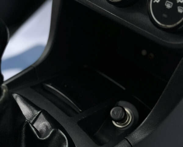 Чорний Міцубісі Lancer, об'ємом двигуна 1.5 л та пробігом 111 тис. км за 6999 $, фото 62 на Automoto.ua