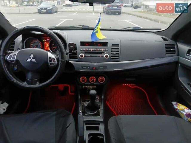 Чорний Міцубісі Lancer, об'ємом двигуна 2 л та пробігом 275 тис. км за 5200 $, фото 8 на Automoto.ua