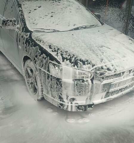 Черный Мицубиси Лансер, объемом двигателя 2 л и пробегом 217 тыс. км за 7000 $, фото 23 на Automoto.ua