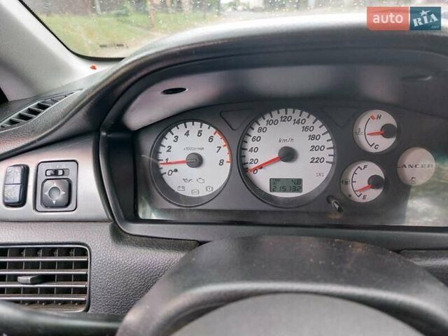 Чорний Міцубісі Lancer, об'ємом двигуна 1.6 л та пробігом 215 тис. км за 4900 $, фото 16 на Automoto.ua