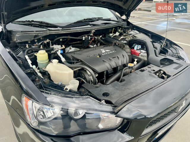 Мицубиси Лансер 2008 в Киеве на Automoto.ua Черный Мицубиси Лансер, объемом двигателя 2 л и пробегом 219 тыс. км за 6500 $, фото 14 на Automoto.ua