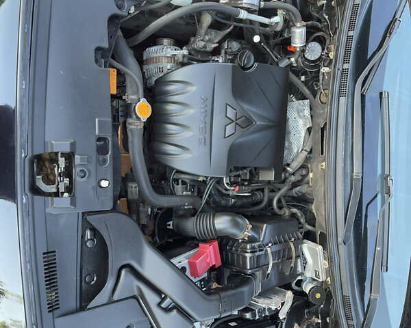 Черный Мицубиси Лансер, объемом двигателя 1.5 л и пробегом 263 тыс. км за 5300 $, фото 12 на Automoto.ua