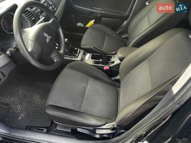 Чорний Міцубісі Lancer, об'ємом двигуна 1.5 л та пробігом 184 тис. км за 6000 $, фото 8 на Automoto.ua