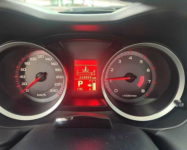 Черный Мицубиси Лансер, объемом двигателя 2 л и пробегом 229 тыс. км за 7300 $, фото 9 на Automoto.ua