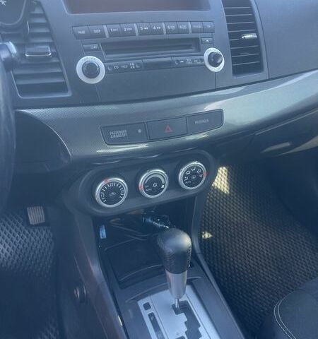 Черный Мицубиси Лансер, объемом двигателя 2 л и пробегом 250 тыс. км за 6500 $, фото 22 на Automoto.ua