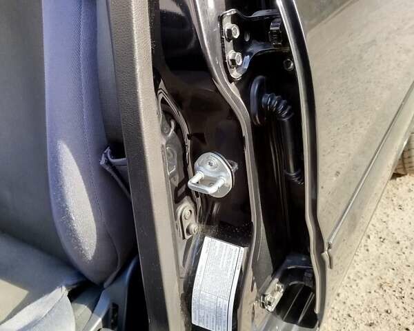 Черный Мицубиси Лансер, объемом двигателя 1.58 л и пробегом 78 тыс. км за 6500 $, фото 28 на Automoto.ua