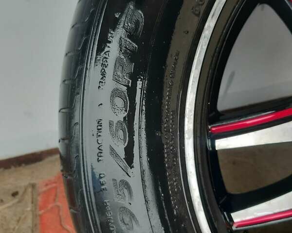 Черный Мицубиси Лансер, объемом двигателя 1.6 л и пробегом 256 тыс. км за 6300 $, фото 7 на Automoto.ua