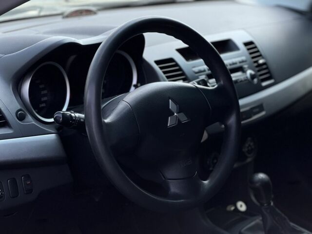 Чорний Міцубісі Lancer, об'ємом двигуна 1.5 л та пробігом 214 тис. км за 5500 $, фото 7 на Automoto.ua