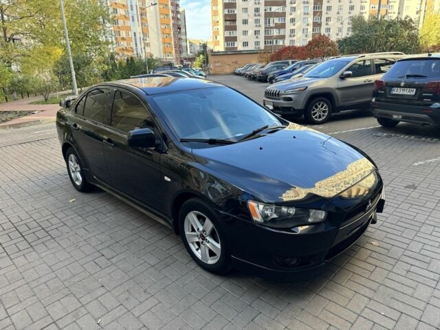 Мицубиси Лансер 2010 в Киеве на Automoto.ua Черный Мицубиси Лансер, объемом двигателя 2 л и пробегом 189 тыс. км за 5700 $, фото 3 на Automoto.ua