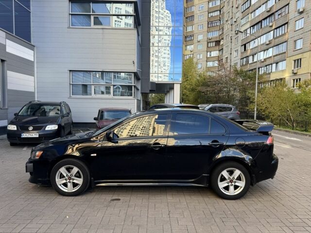 Мицубиси Лансер 2010 в Киеве на Automoto.ua Черный Мицубиси Лансер, объемом двигателя 2 л и пробегом 189 тыс. км за 5700 $, фото 12 на Automoto.ua