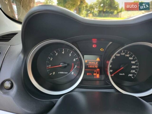 Чорний Міцубісі Lancer, об'ємом двигуна 1.5 л та пробігом 185 тис. км за 7300 $, фото 17 на Automoto.ua