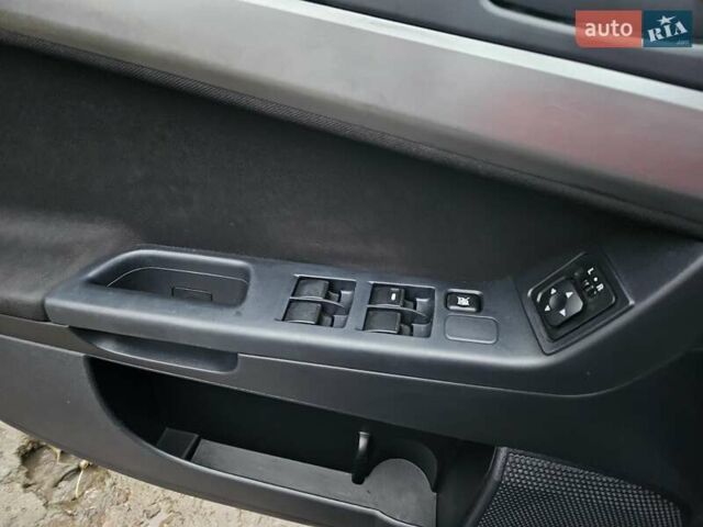 Черный Мицубиси Лансер, объемом двигателя 1.5 л и пробегом 222 тыс. км за 4900 $, фото 24 на Automoto.ua