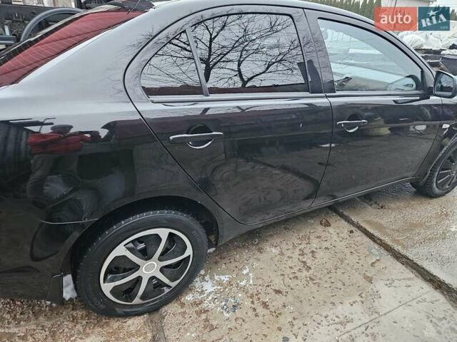 Черный Мицубиси Лансер, объемом двигателя 1.5 л и пробегом 222 тыс. км за 4900 $, фото 7 на Automoto.ua