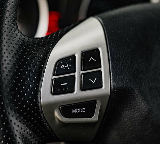 Чорний Міцубісі Lancer, об'ємом двигуна 2 л та пробігом 204 тис. км за 9500 $, фото 36 на Automoto.ua