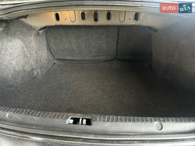 Черный Мицубиси Лансер, объемом двигателя 1.5 л и пробегом 202 тыс. км за 6500 $, фото 48 на Automoto.ua