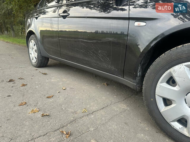 Черный Мицубиси Лансер, объемом двигателя 1.5 л и пробегом 202 тыс. км за 6500 $, фото 17 на Automoto.ua