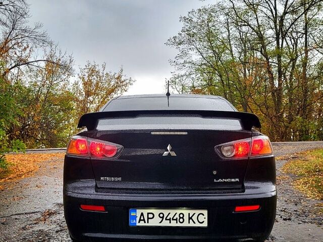 Чорний Міцубісі Lancer, об'ємом двигуна 1.5 л та пробігом 197 тис. км за 7500 $, фото 1 на Automoto.ua