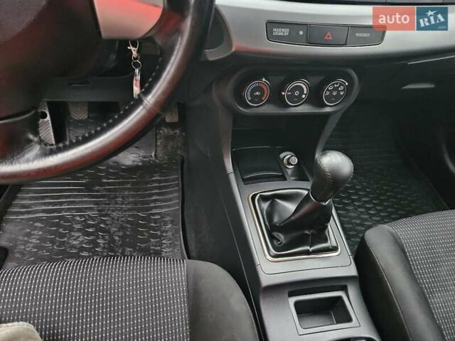 Черный Мицубиси Лансер, объемом двигателя 1.5 л и пробегом 222 тыс. км за 4900 $, фото 23 на Automoto.ua