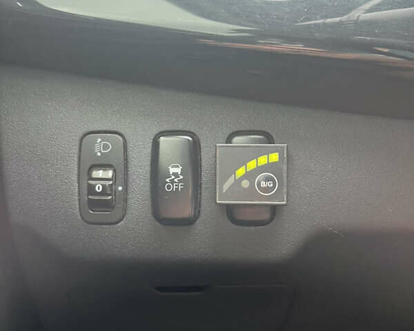 Черный Мицубиси Лансер, объемом двигателя 1.8 л и пробегом 224 тыс. км за 7300 $, фото 11 на Automoto.ua