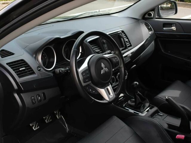Чорний Міцубісі Lancer, об'ємом двигуна 2 л та пробігом 85 тис. км за 6500 $, фото 9 на Automoto.ua
