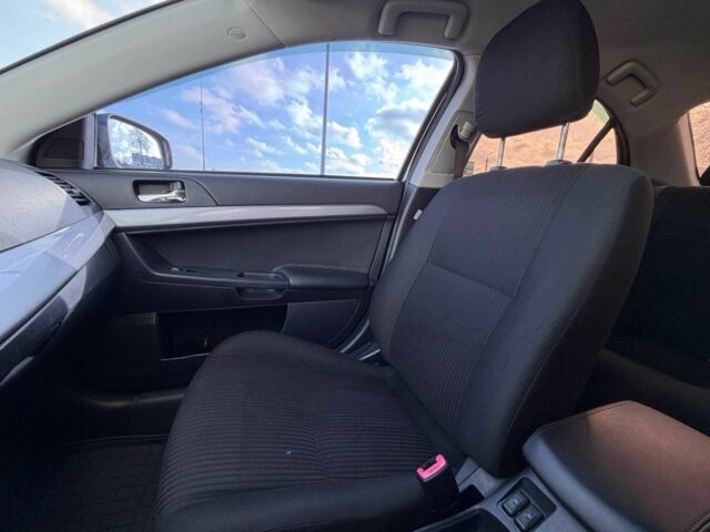 Черный Мицубиси Лансер, объемом двигателя 2.4 л и пробегом 160 тыс. км за 6700 $, фото 21 на Automoto.ua